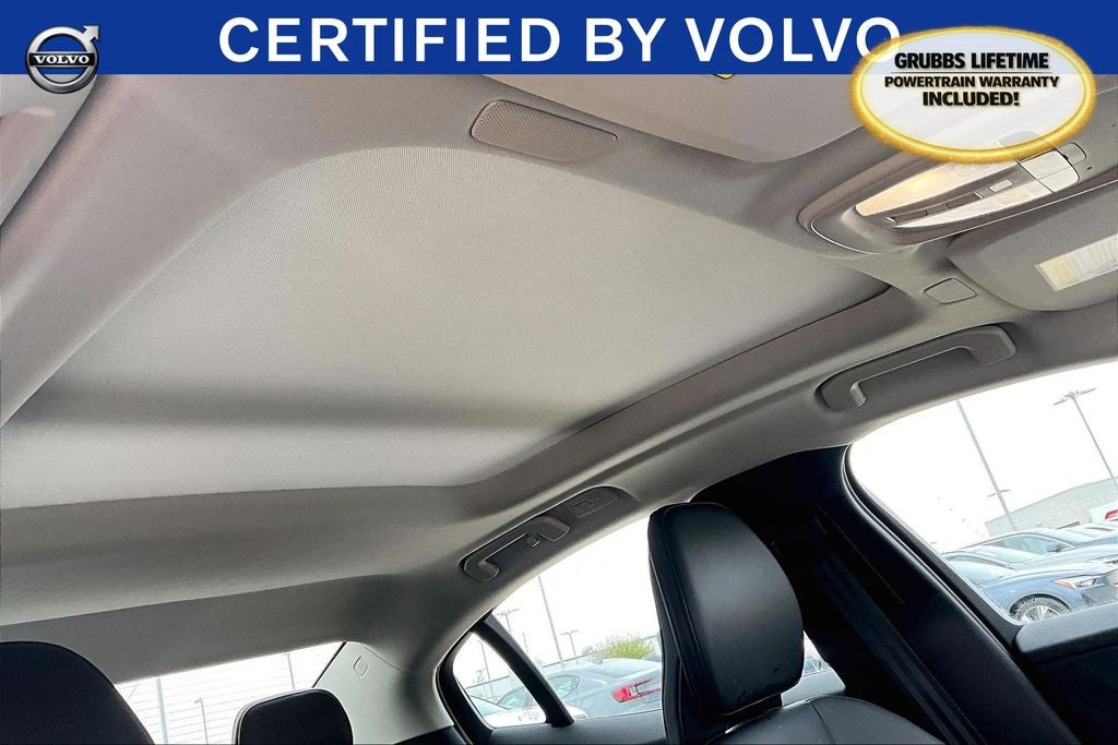 2024 Volvo S60 B5 Core Dark Theme