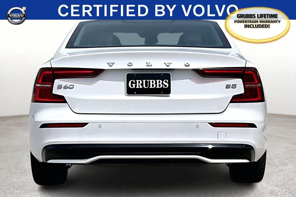 2024 Volvo S60 B5 Core Dark Theme