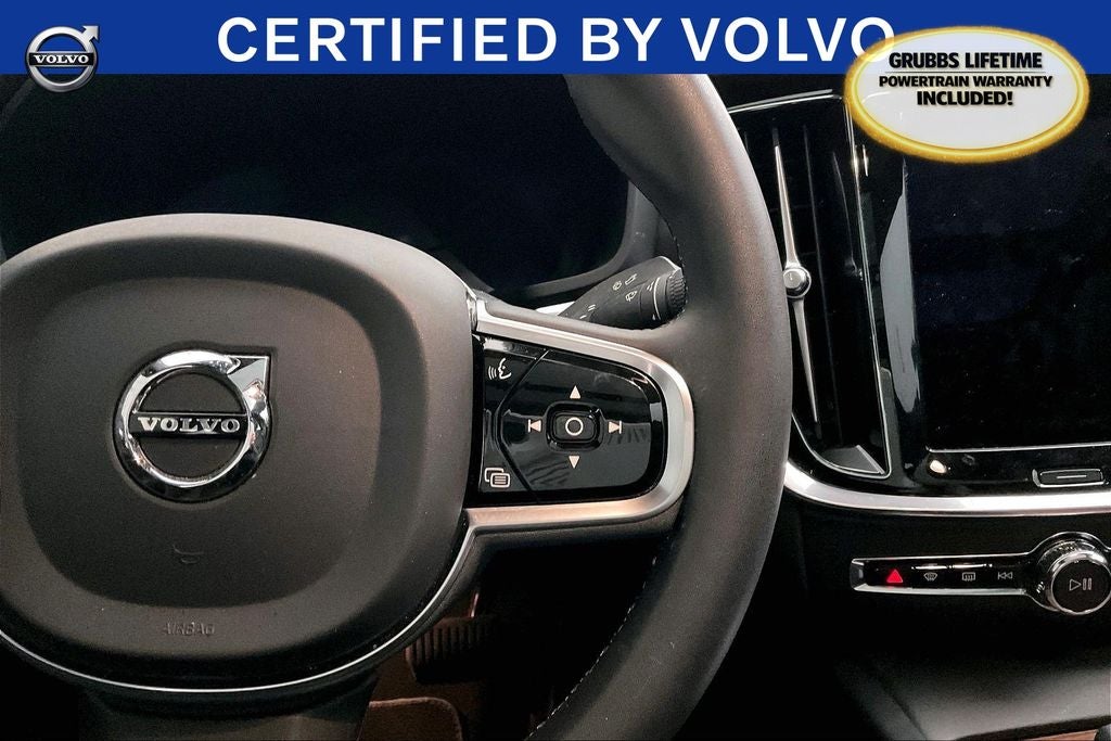 2023 Volvo S60 B5 Plus Black Edition