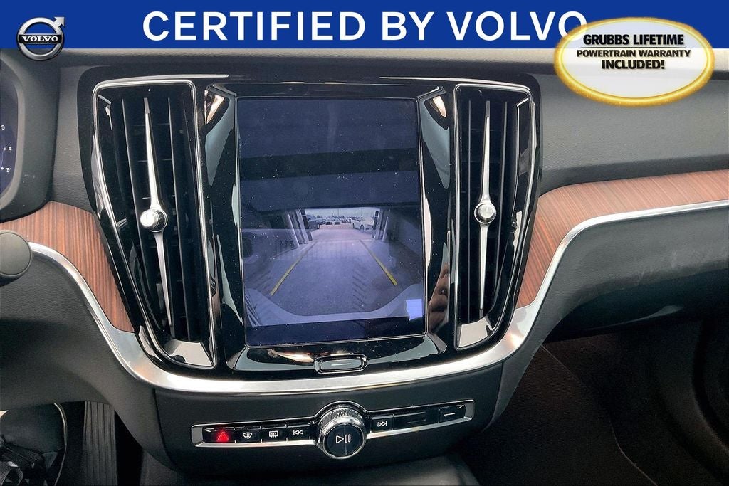 2023 Volvo S60 B5 Plus Black Edition