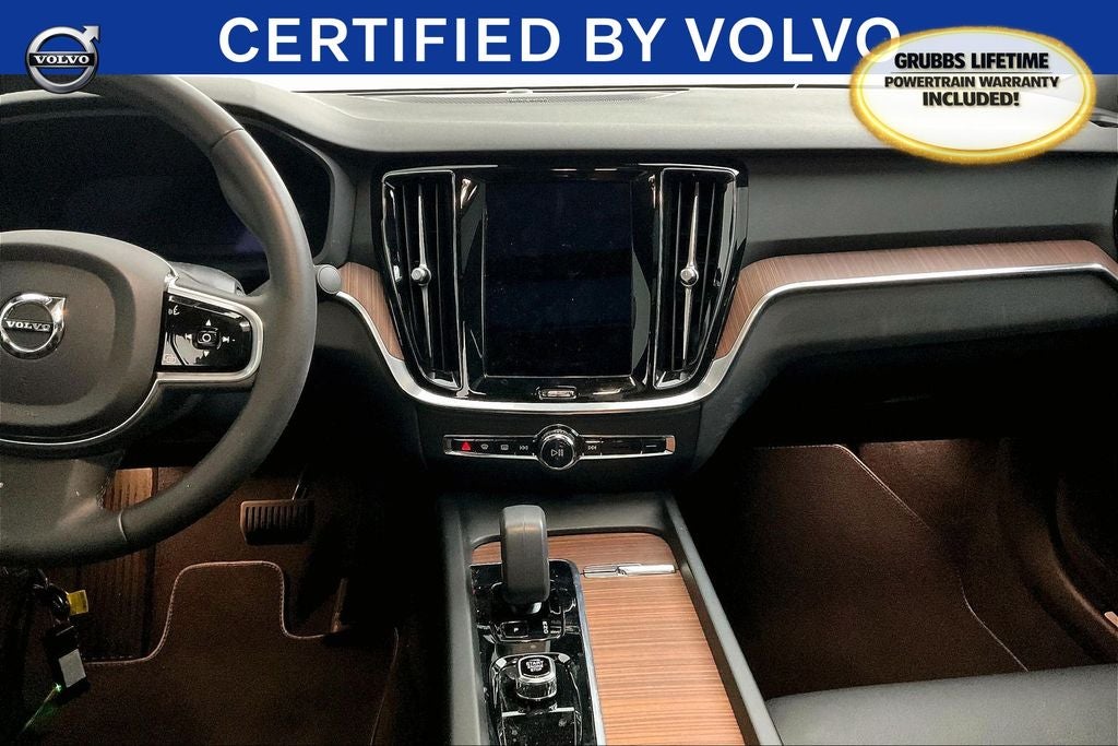 2023 Volvo S60 B5 Plus Black Edition