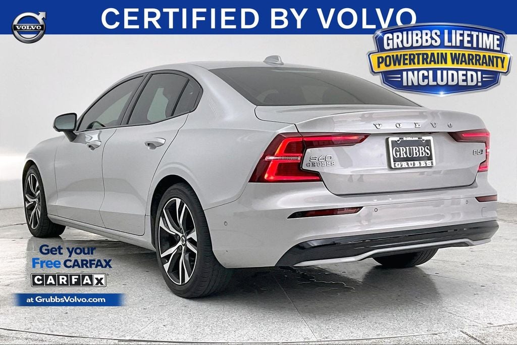2024 Volvo S60 B5 Plus Dark Theme