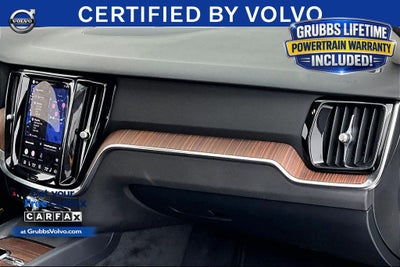 2024 Volvo S60 B5 Plus Dark Theme