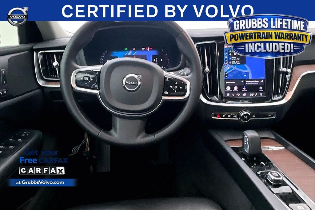 2024 Volvo S60 B5 Plus Dark Theme