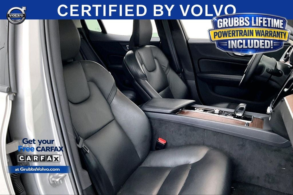 2024 Volvo S60 B5 Plus Dark Theme