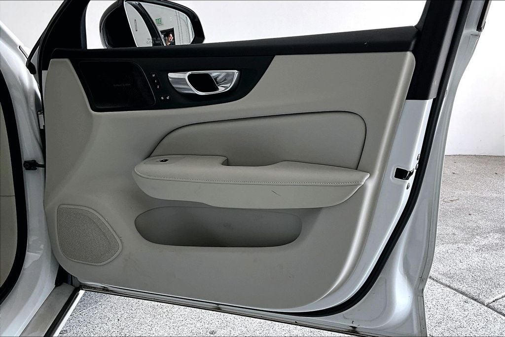 2024 Volvo S60 Ultimate