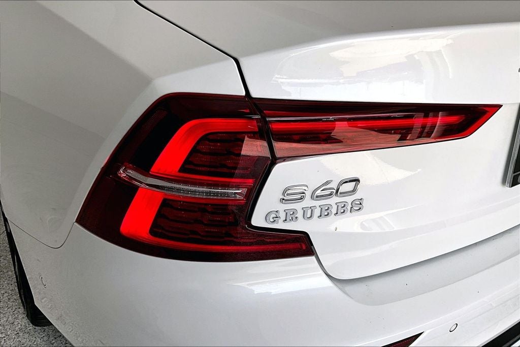 2024 Volvo S60 Ultimate