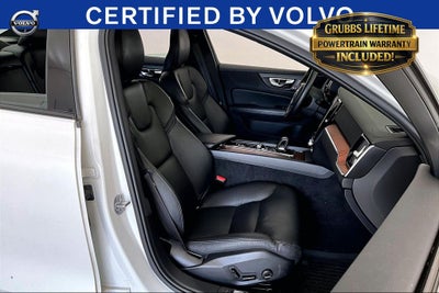 2023 Volvo S60 B5 Plus Black Edition