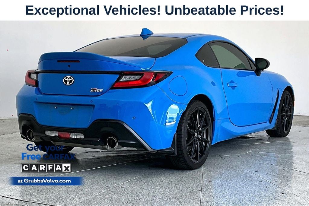 2024 Toyota GR86 Premium