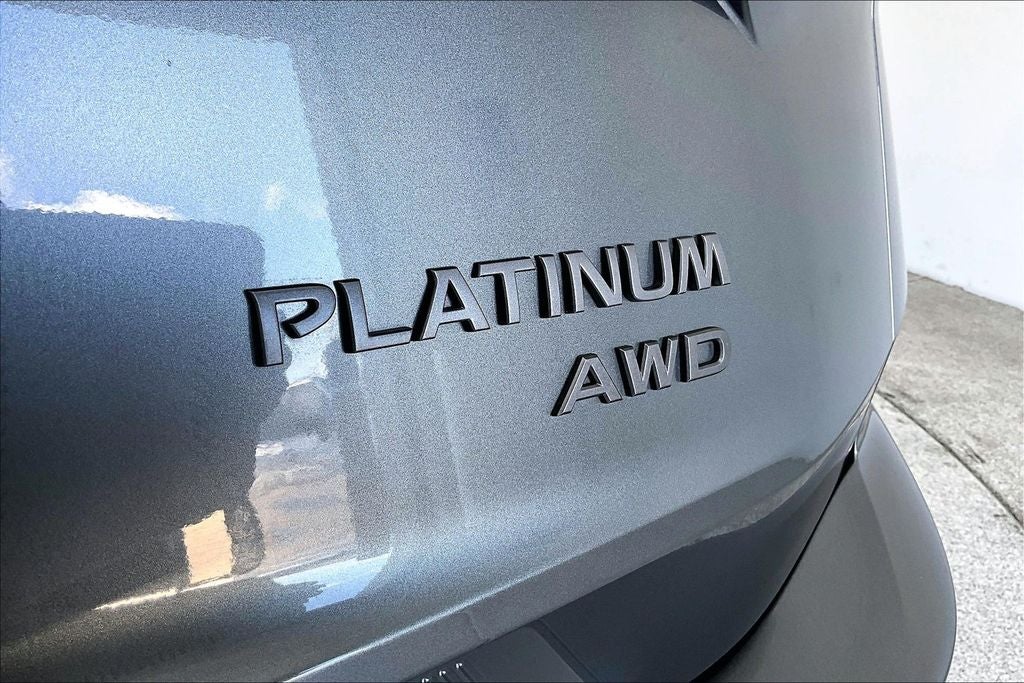 2025 Nissan Rogue Platinum