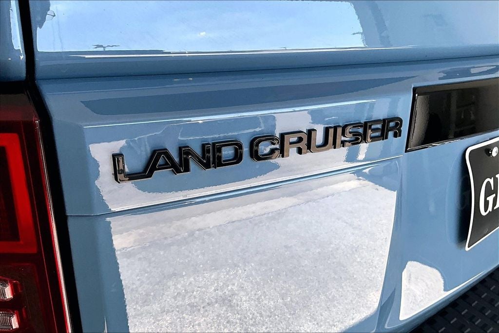 2026 Toyota Land Cruiser Base