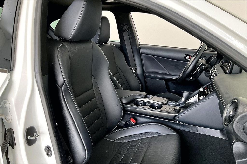 2025 Lexus IS 500 F SPORT Performance