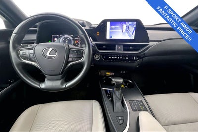 2023 Lexus UX 250h F SPORT Design