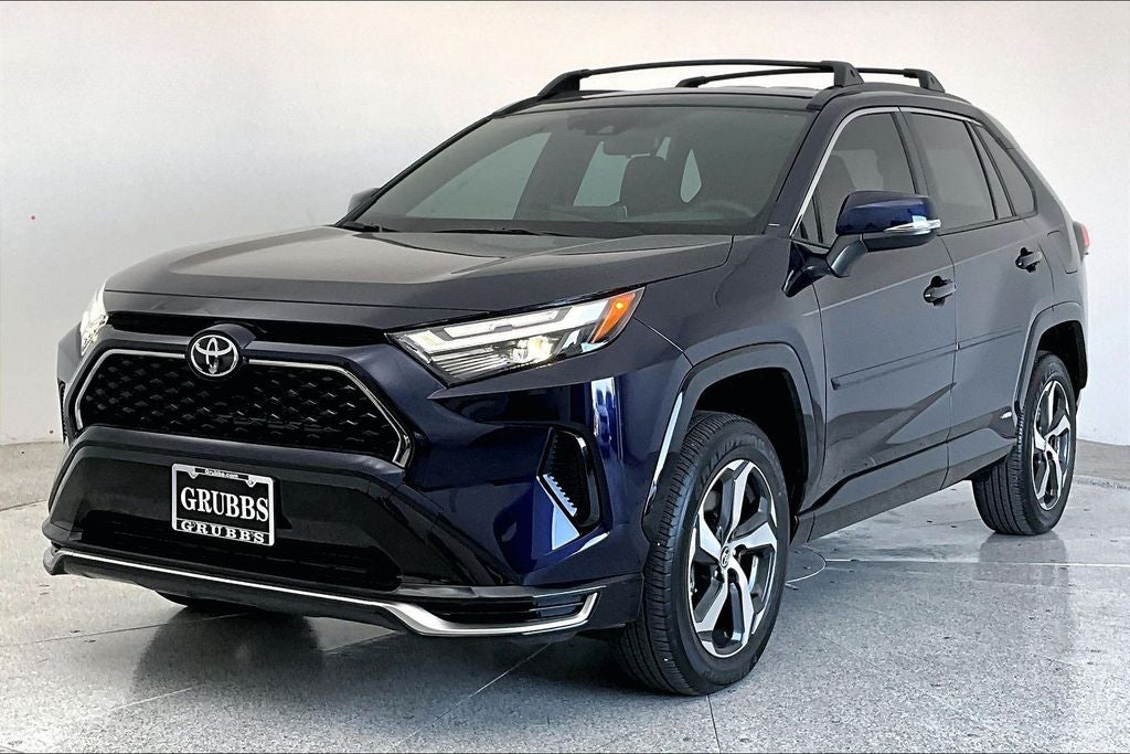 2025 Toyota RAV4 Plug-In Hybrid SE