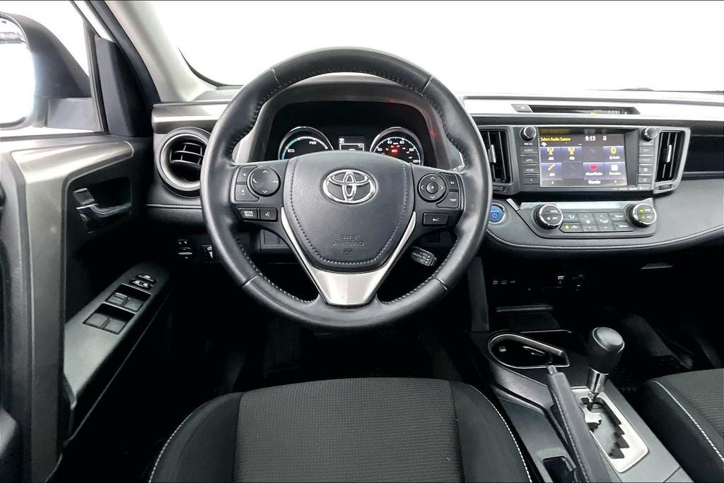 2017 Toyota RAV4 Hybrid XLE