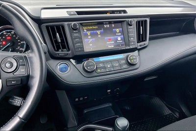 2017 Toyota RAV4 Hybrid XLE