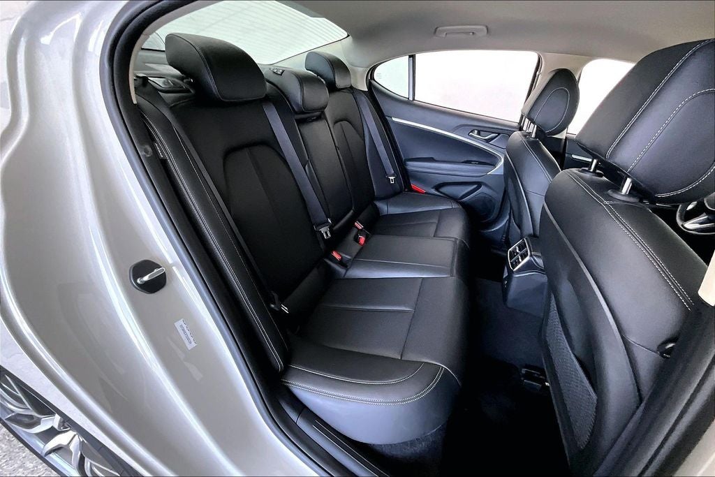 2026 Genesis G70 2.5T