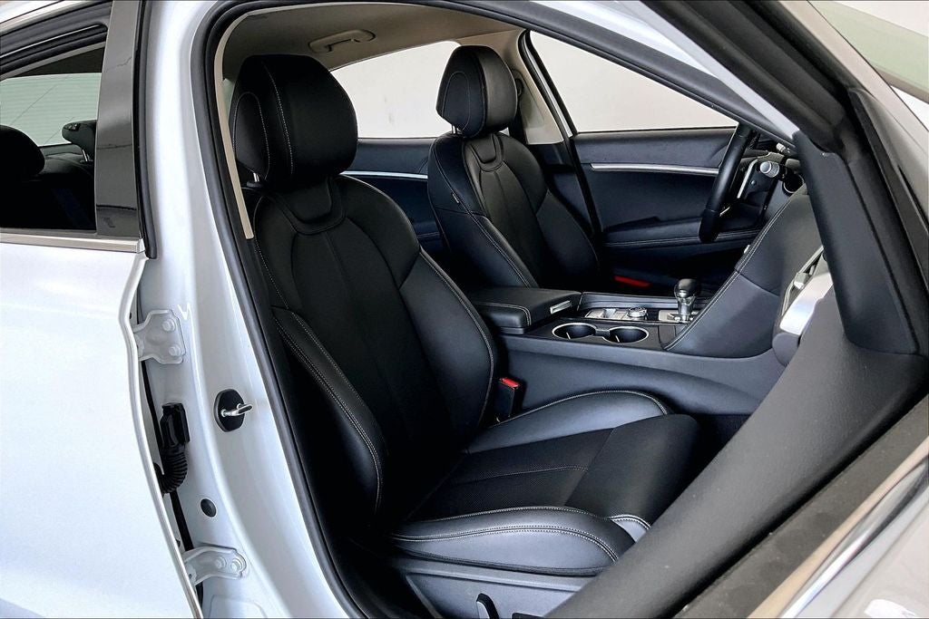 2026 Genesis G70 2.5T