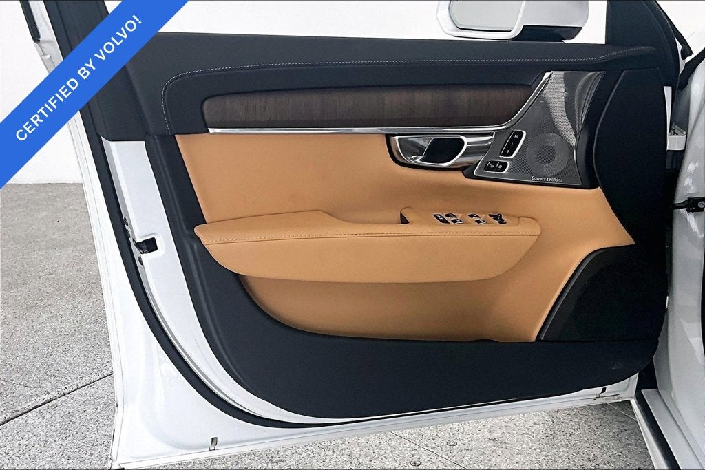 2025 Volvo S90 B6 Ultra