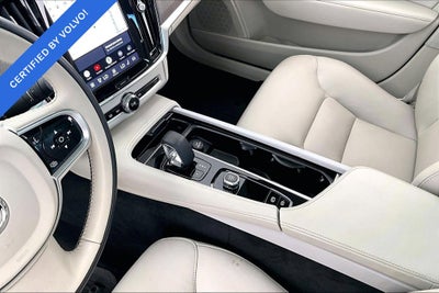 2023 Volvo S90 B6 Plus