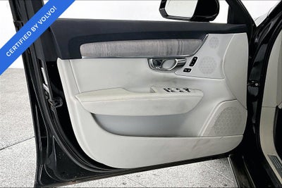 2023 Volvo S90 B6 Plus