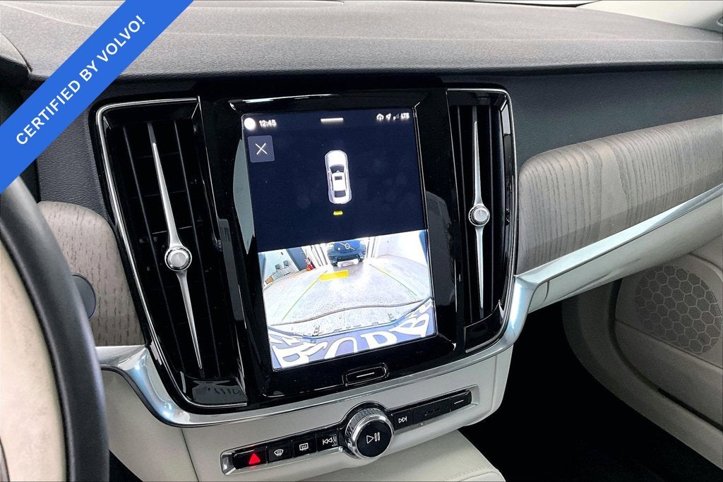 2023 Volvo S90 B6 Plus