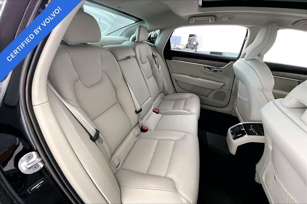 2023 Volvo S90 B6 Plus