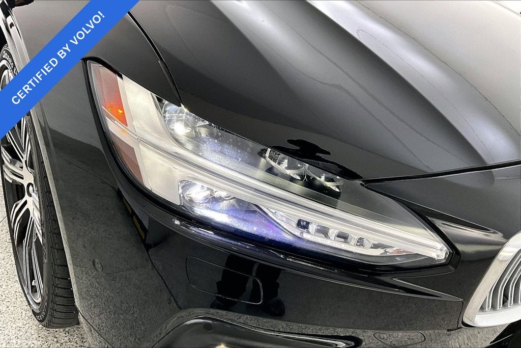 2023 Volvo S90 B6 Plus