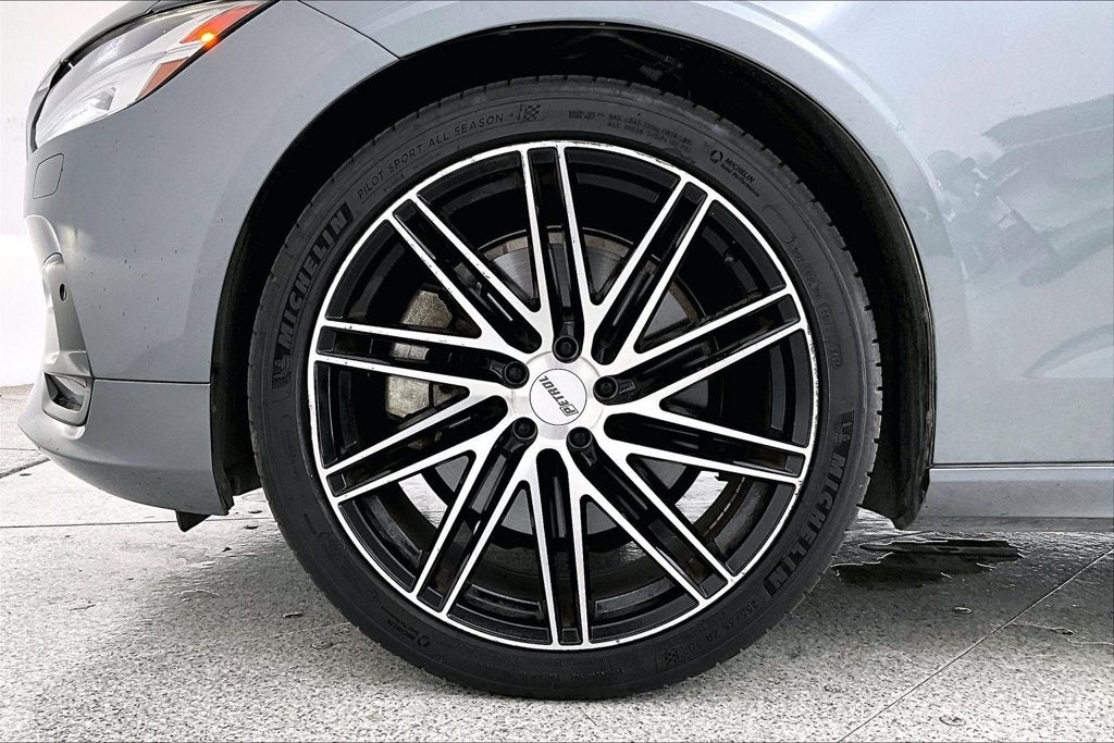 2020 Volvo S90 T6 R-Design