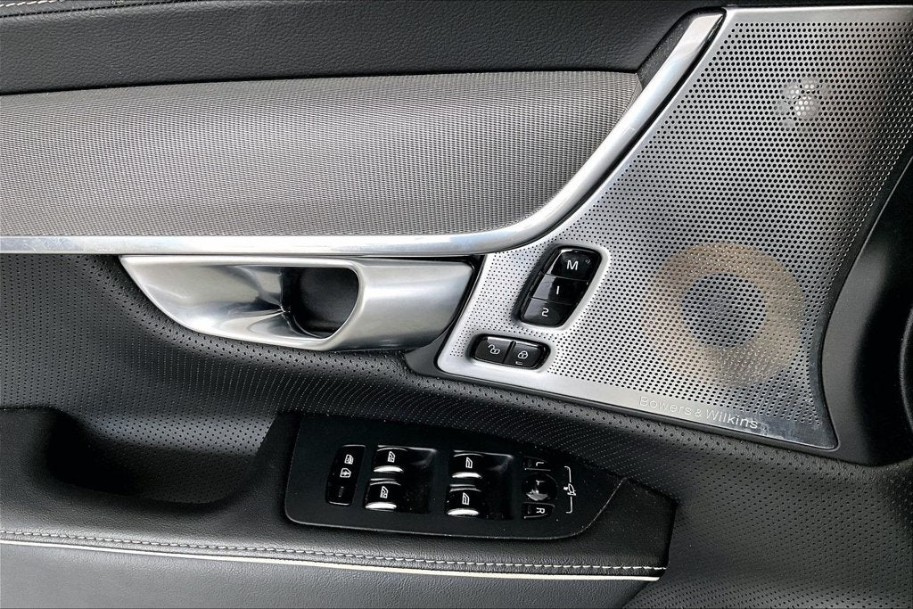 2020 Volvo S90 T6 R-Design