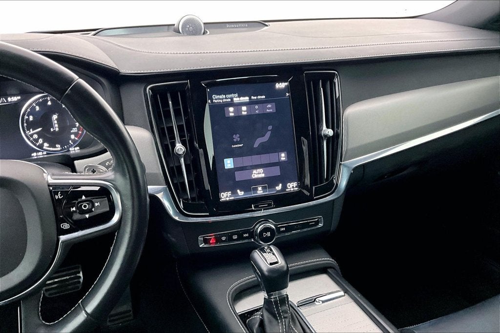 2020 Volvo S90 T6 R-Design