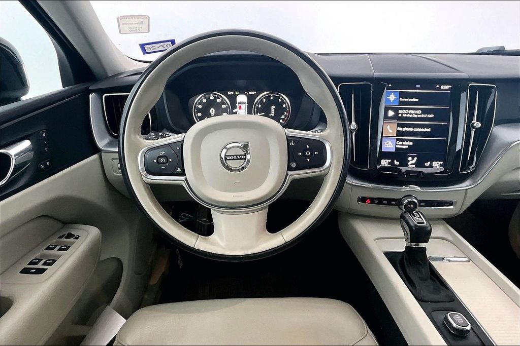 2018 Volvo XC60 T5 Momentum
