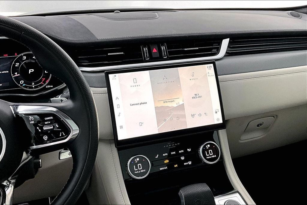 2023 Jaguar F-PACE SVR