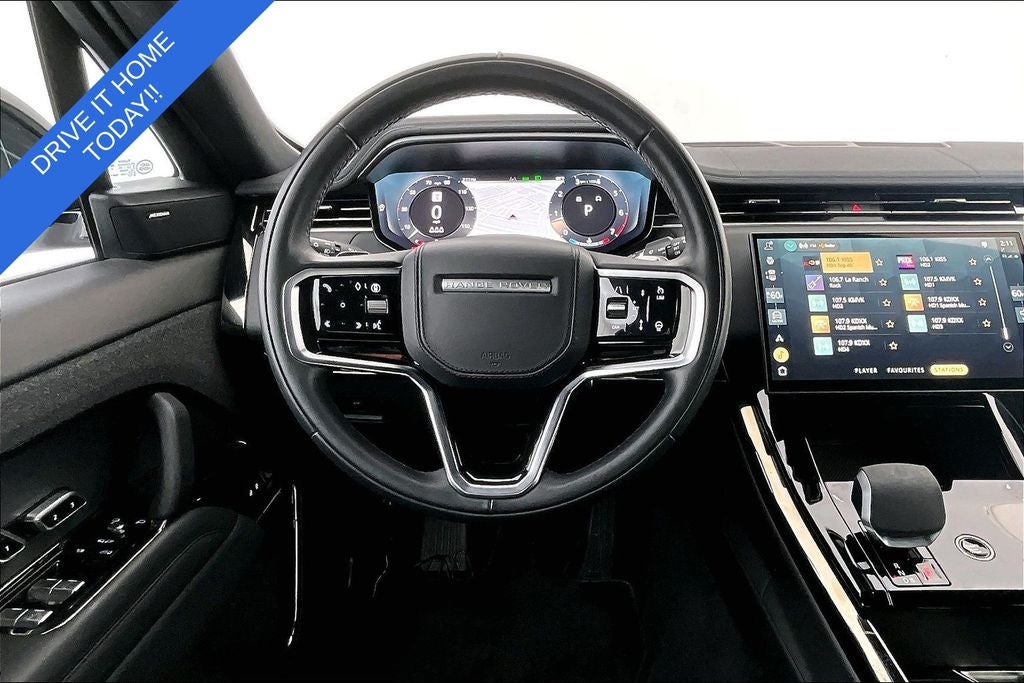 2025 Land Rover Range Rover Sport SE