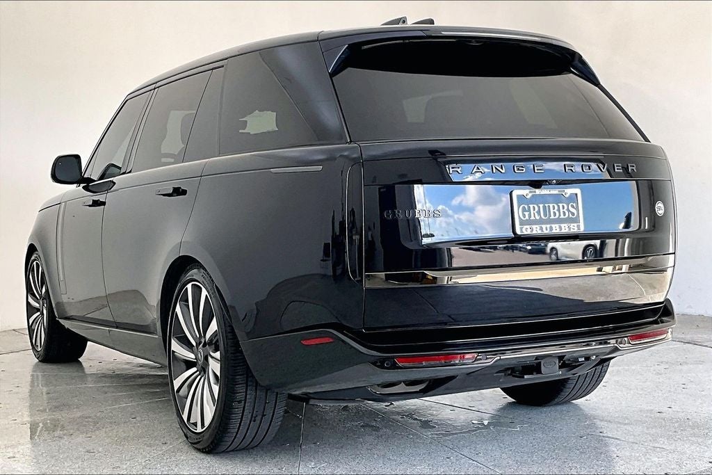 2023 Land Rover Range Rover SV