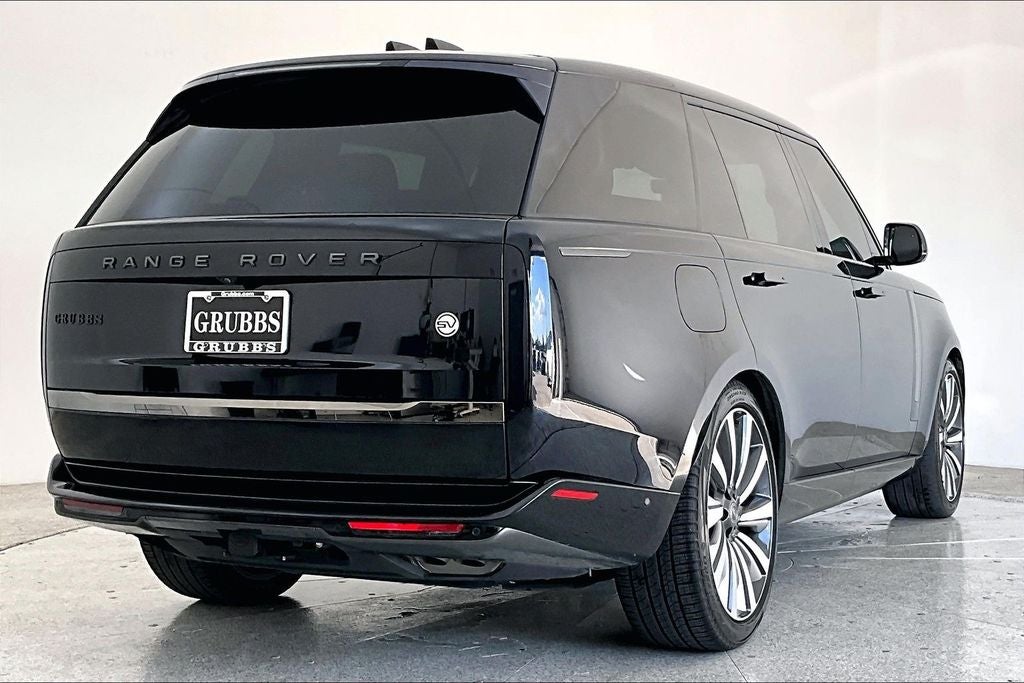 2023 Land Rover Range Rover SV