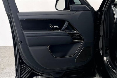 2023 Land Rover Range Rover SV