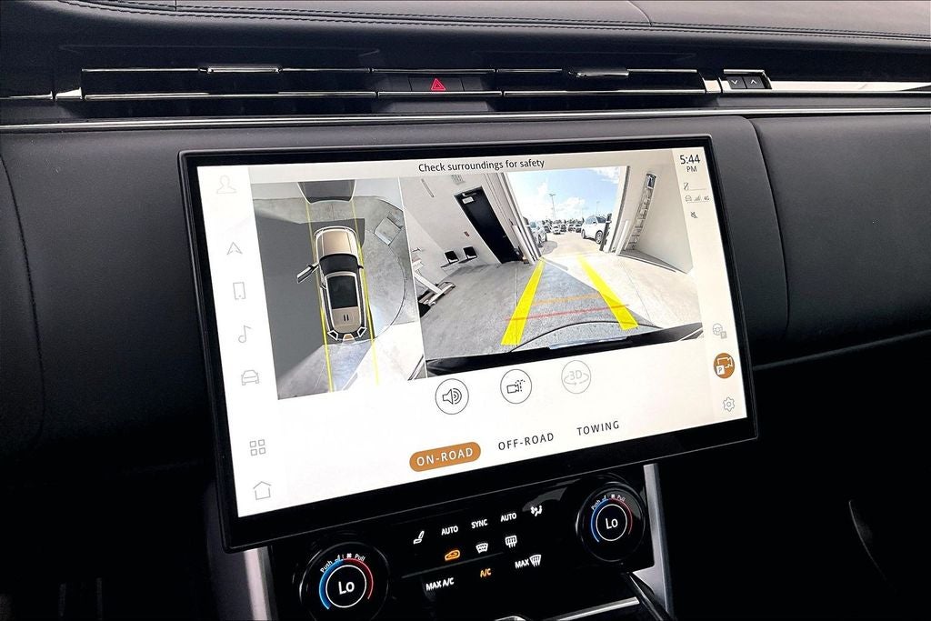 2023 Land Rover Range Rover SV