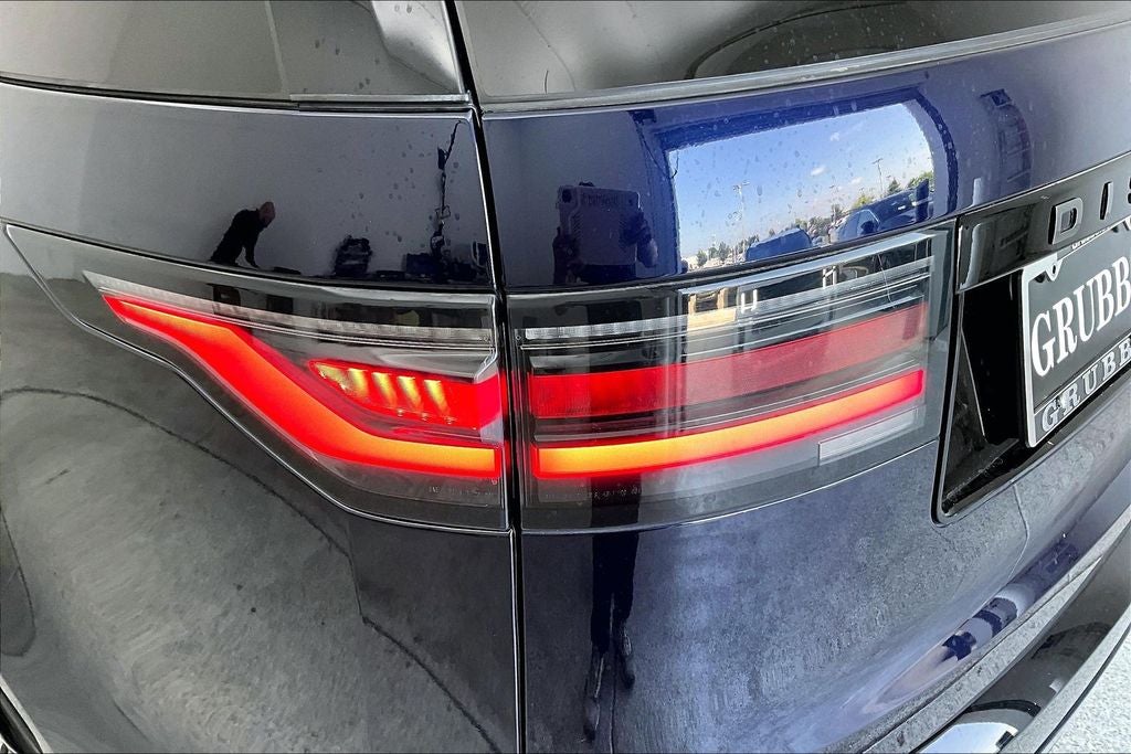 2023 Land Rover Discovery HSE R-Dynamic