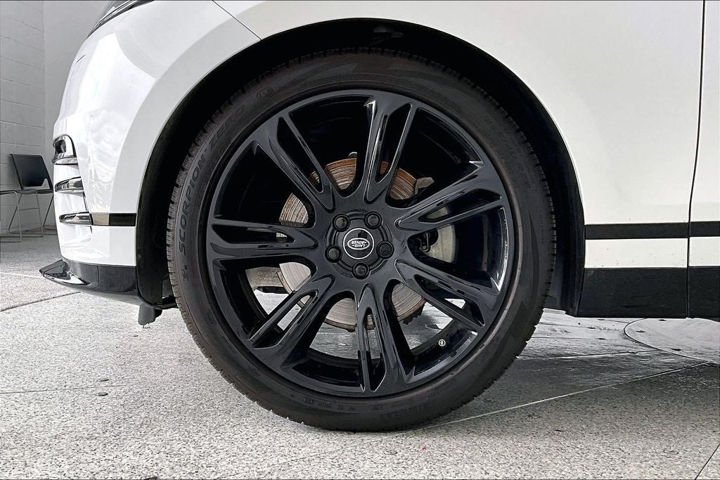2022 Land Rover Range Rover Velar P250 R-Dynamic S