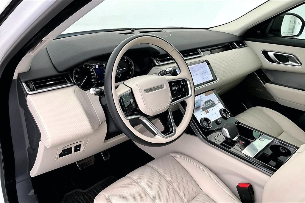 2022 Land Rover Range Rover Velar P250 R-Dynamic S