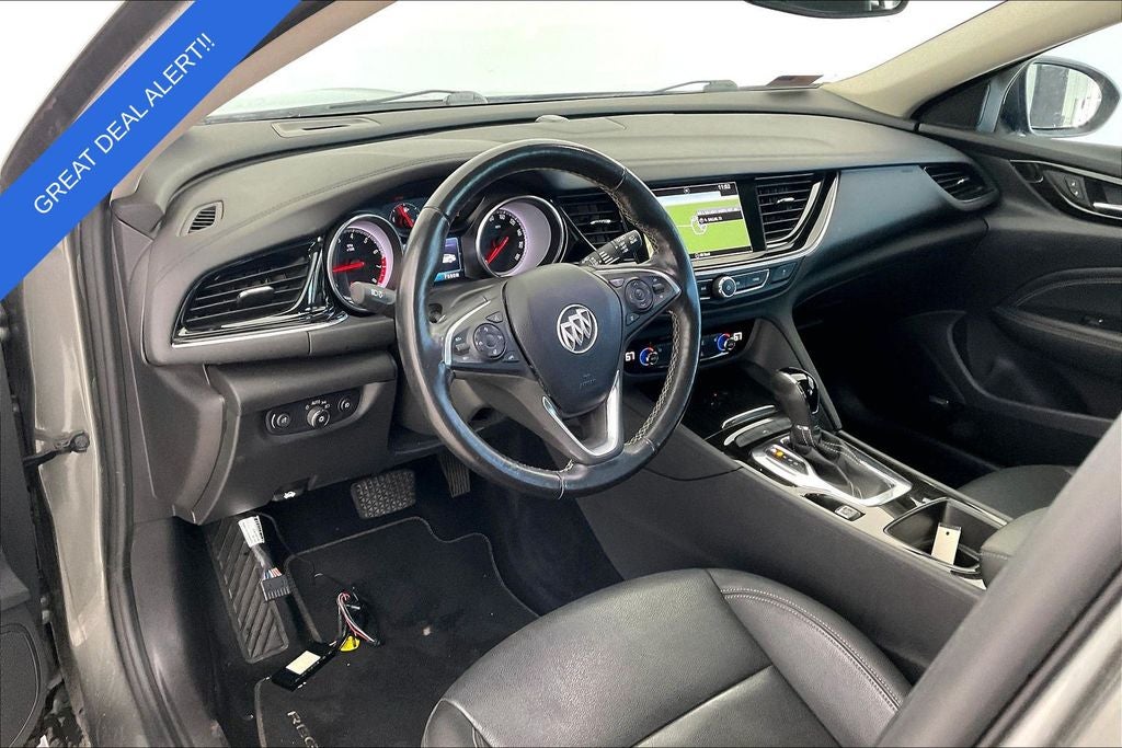 2018 Buick Regal TourX Essence