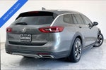 2018 Buick Regal TourX Essence
