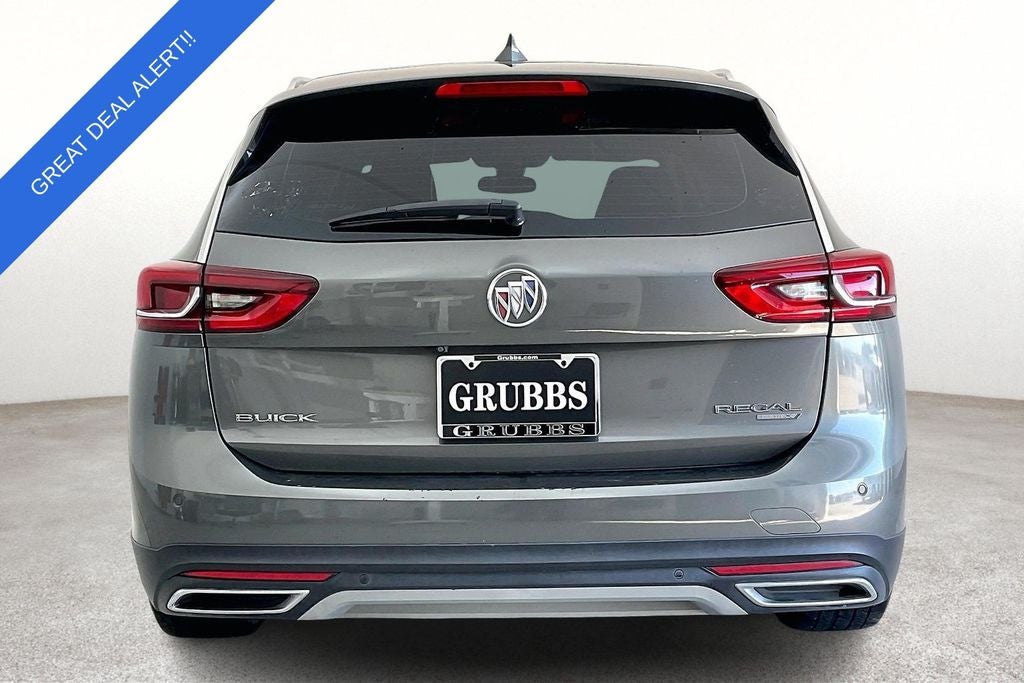 2018 Buick Regal TourX Essence
