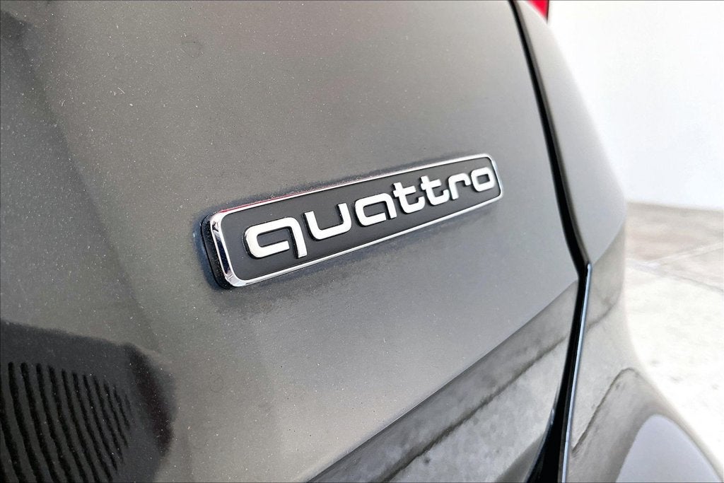 2020 Audi Q3 Premium S line quattro