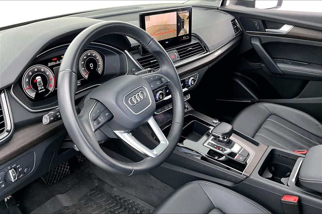 2022 Audi Q5 45 S line Premium quattro