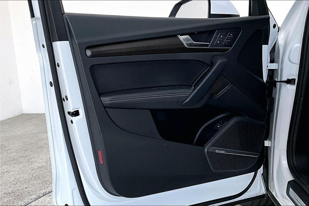 2022 Audi Q5 45 S line Premium quattro