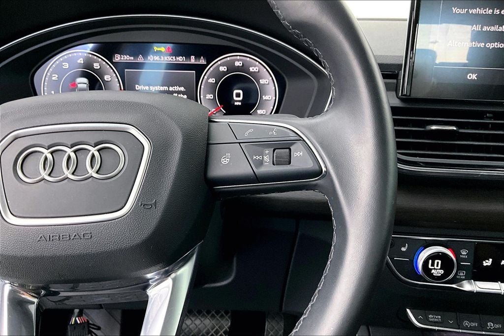 2022 Audi Q5 45 S line Premium quattro