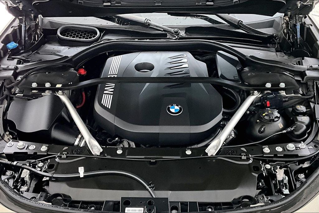 2025 BMW 7 Series 740i