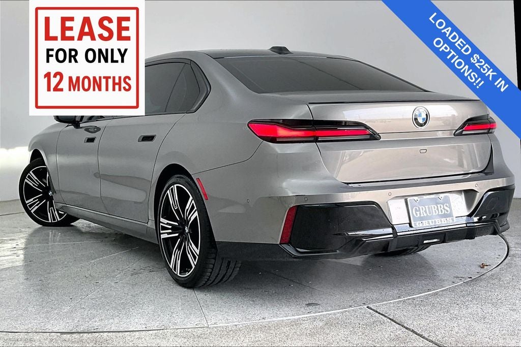 2025 BMW 7 Series 740i